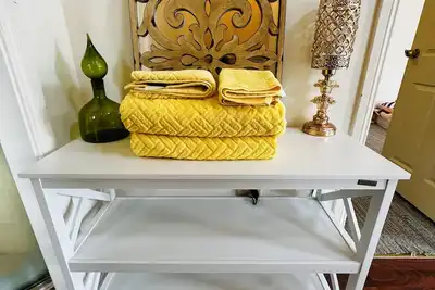 Image de Family friendly 2 bedroom retreat with a Swimming Pool