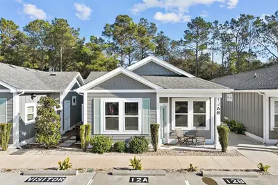 Image de 1385 - Stay Awhile, a charming 2-bed in Corolla