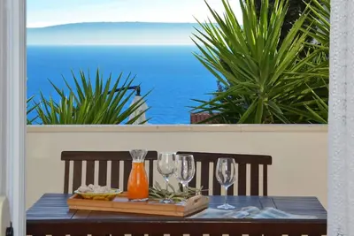 Image de Wonderful quiet beach location 5 km from Trogir, swimming pool, sea view