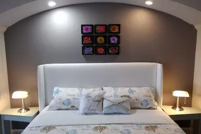 Spacious 4b near Beach