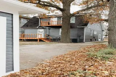 Image de Lavish 2br Lower Unit in Ferndale