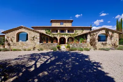 Camparone, ArcenoRentalsClub Magnificent Chianti Villa  Exclusive Pool Concierge