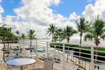 Image de Family Fun at Islamorada! Large Villa, Free Parking & Breakfast, Heated Pool!