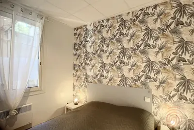 Image de Appartement F3 avec Terrasse, Proche Centre et Thermes, Animaux Acceptés - Lamalou-les-Bains