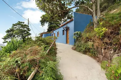 Image de Maison de vacances 'Casa Azul del Roque Negro' avec vue sur la mer, terrasse et Wi-Fi