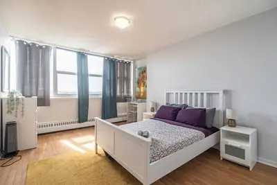 Image de 122 Bright & Spacious Downtown Suite, Amazing View