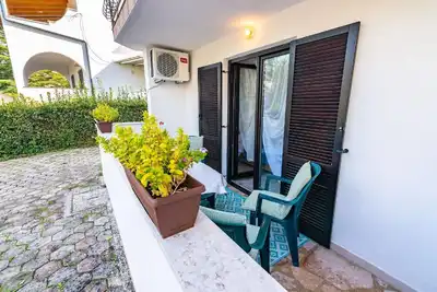 Image de Appartement de vacances pour 4 personnes env. 65 qmà Milčetići, Baie de Kvarner (Krk)