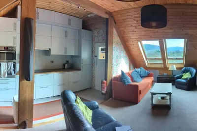 Image de Cosy apartment with stunning mountain views.