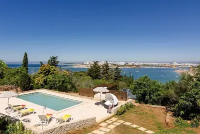 Image de Villa Colom - Overlooks the gorgeous Praia Grande sandy beach