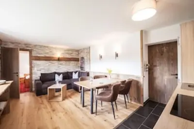 Image de Quietly situated vacation apartment Gaistal, Haus am Sunnabichl.