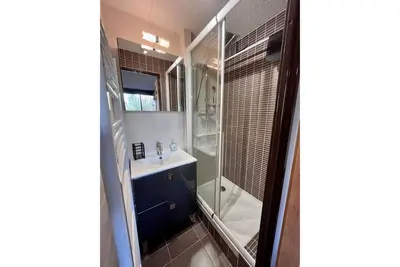 Image de Studio Rdc sur les pistes, vue sur les montagnes