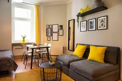 Image de Lovely Apartment in the near of Kudamm