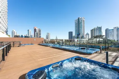 Image de Marina View Escape 3mins walk to the beach