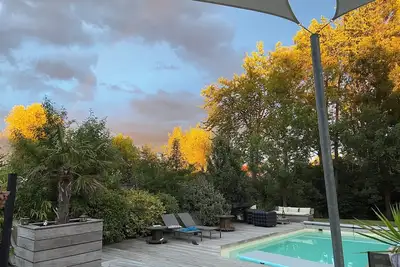 Image de Modern villa - Golf domain - Swimming pool and Spa