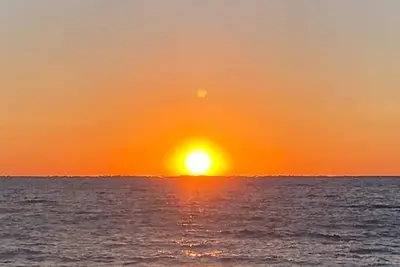 Image de Amazing Lakeview-Cozy Cottage- Private Beach Access\nSleeps 6