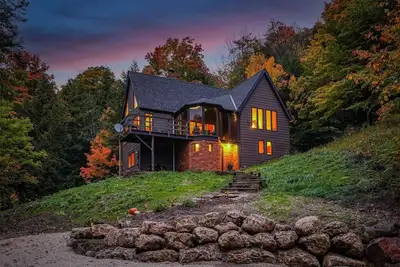 Image de Serene & Spacious Home in Creemore Countryside