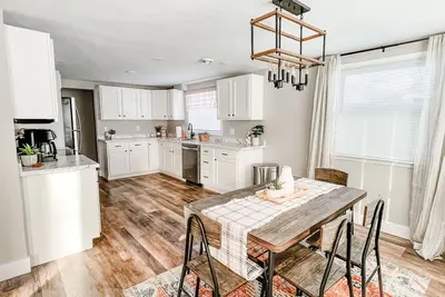 Image de Spacious Appleton Hideaway - Lambeau, Eaa, downtown!