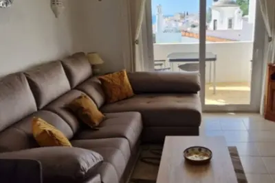 Image de Colina Branca Traditional Townhouse