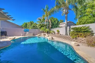 Image de Immaculate 4 bd. Rambler w/Pool