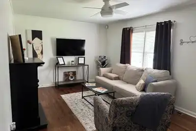 Image de Western on West Street