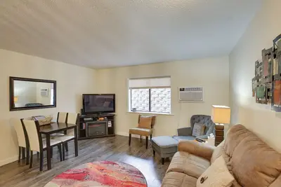 Image de Walkable Lead Condo: 5 Mi to Terry Peak Ski Area!