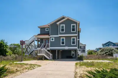 Image de Oceanside, Lovely, New home! Sat-Sat