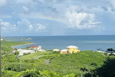 Image de Welcome to Crucian Sunsets! 3 bedroom, 2 bath renovated condo of Coakley Bay Condominiums!