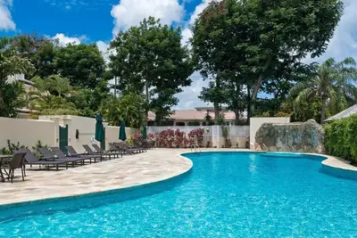 Image de Coco | Ocean Front - Located in  Stunning Mullins Bay with Private Pool