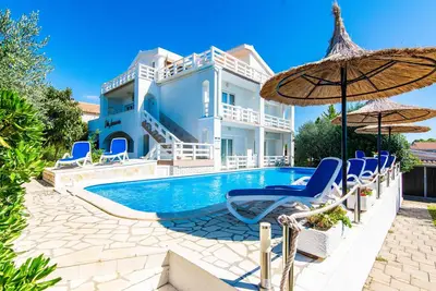 Image de Villa Annamaria with large pool and sea view roof terrace