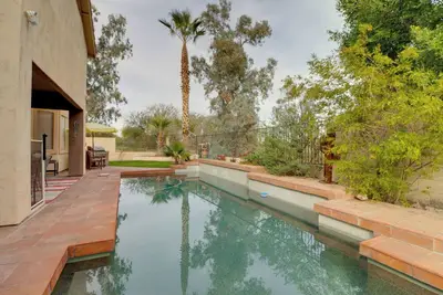 Private Pool + Resort Perks: Phoenix Golf Getaway