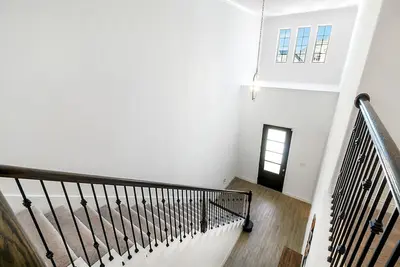 Image de Upscale 5br Katy Home, Sleeps 10 w/ Space & Style!