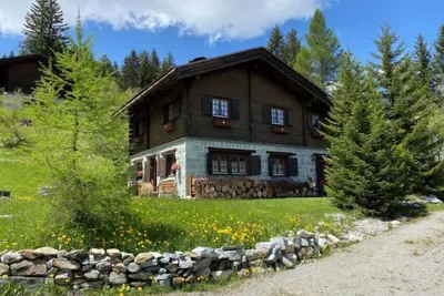 Image de Chalet Rodas 9 by Interhome