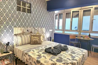 Image de Studio cosy au cœur de Torremolinos, à 450m de la plage avec balcon et Wi-Fi gratuit
