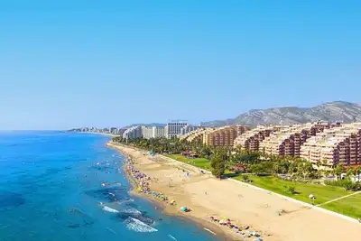 Image de BeachfrontApartment