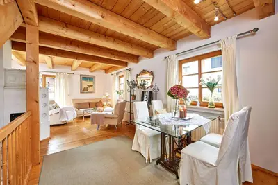 Image de Sunny, comfortable \"vacation apartment 4\" for 2-4 people in a quiet, central location