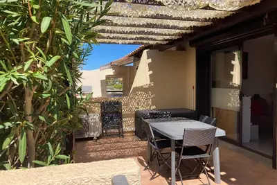 Village Naturiste - Port-Vénus / Villa 45 et sa piscine