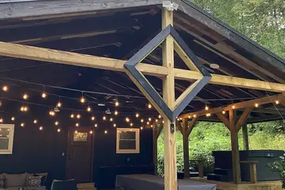 Black Diamond- The Ultimate Luxury Getaway!