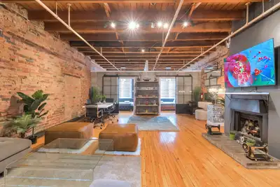 Image de Charming 4 Br Brooklyn Loft Super Central Old Montreal