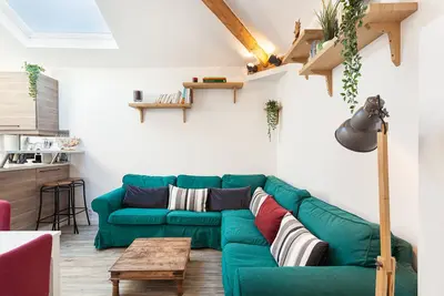 Image de La maison de la faisanderie (8p, 3 Bdr, 3 Bthr)