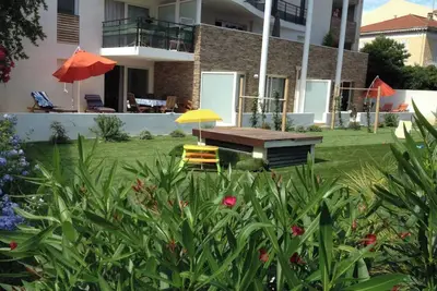 Image de Lou Bambou ****. Accès Pmr. Terrasse. Jardin. Parking. Tout à pied