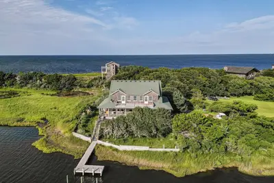 Image de 7825-The Carolina Moon, | Canalfront | Frisco | Sleeps 8