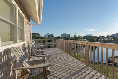 Image de 7657 Dragon's Lair, | Canalfront | Port Avon | Avon | Sleeps 6