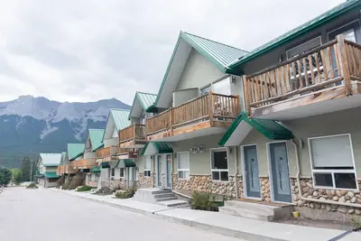 Image de Beautiful view 2 bedroom 6 people close Banff