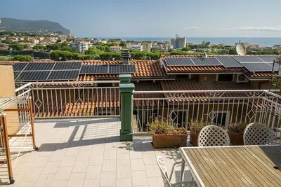 Image de M316 - Marcelli, delightful three-room apartment with sea view