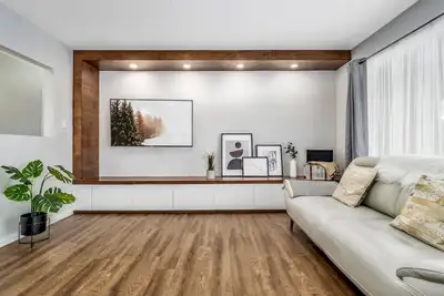 Image de Bright, Beautiful Bungalow by Hospital