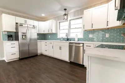 Image de 3 Br/ 2 Bath king, Fire Pit