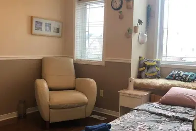 Image de Clean and quiet house near Costco shopping mall