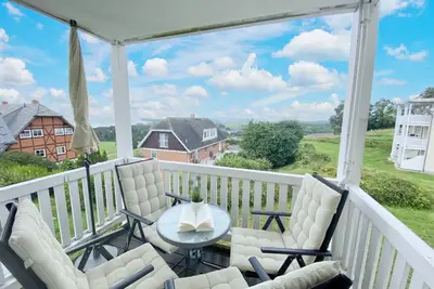A: Haus Rügenscher Bodden Whg. 04 mit Meerblick - Ferienwohnung 04 3-raum 1. etage mit Balkon