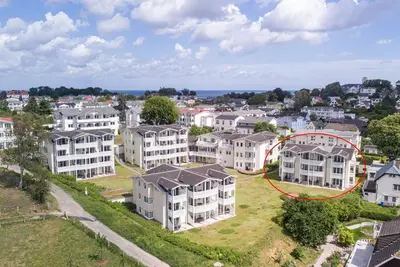 A: House Rügenscher Bodden Whg. 03 with sea view 4 stars - Apartment 03 3