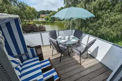 Image de 3sqm, 55sqm, 1st floor, large terrace with a great view of the countryside